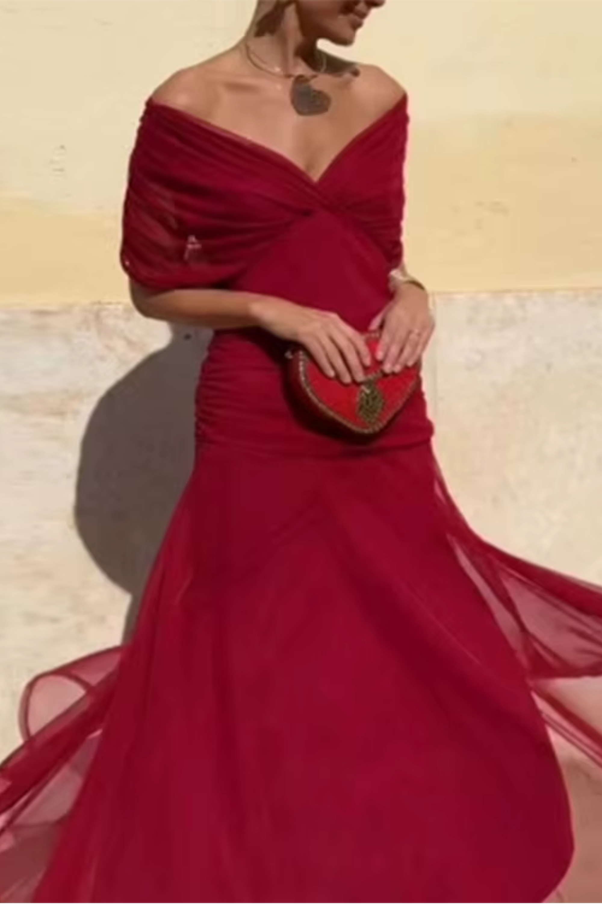 Louise | Chic V-Neck Maxi Dress for Special Occasions