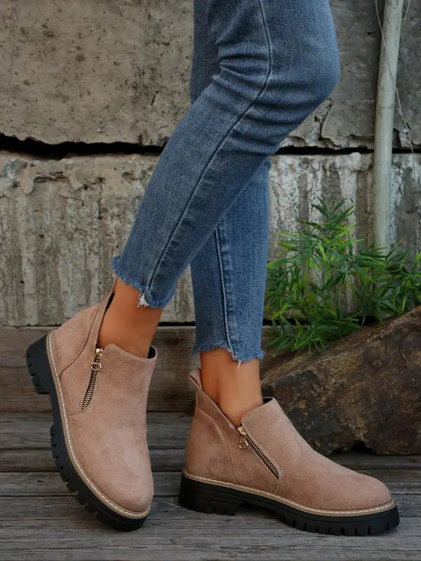 Velirissea | Orthopaedic Ankle Boots