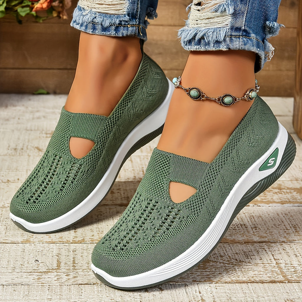 Breathable Slip On Athletic Shoes Lightweight Knit Comfort