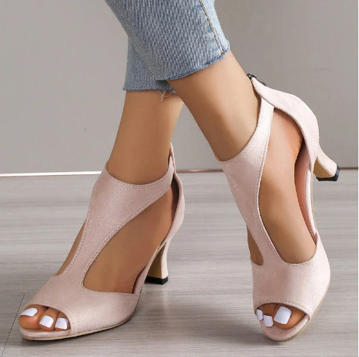Orthelia | Orthopaedic Heel Sandals