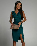 Aurelinne | Fitted V-neck Dress
