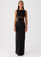 Averielle | Figure-Flattering Maxi Dress