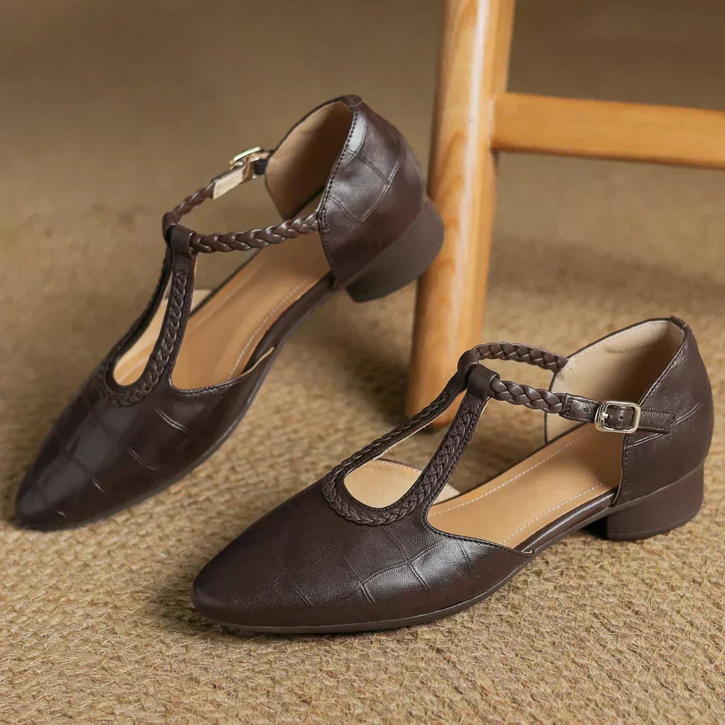 Averlis | Elegant Classic Shoes