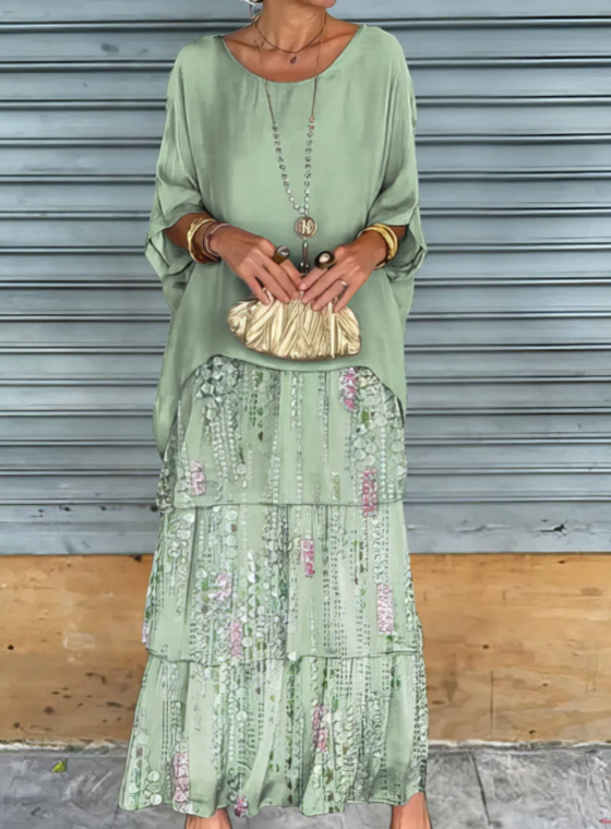 Lara – Graceful Maxi Dress with Flowing Design