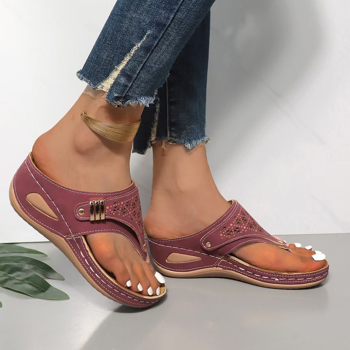 Supportive Wedge Sandals Cushioned Comfortable Fit