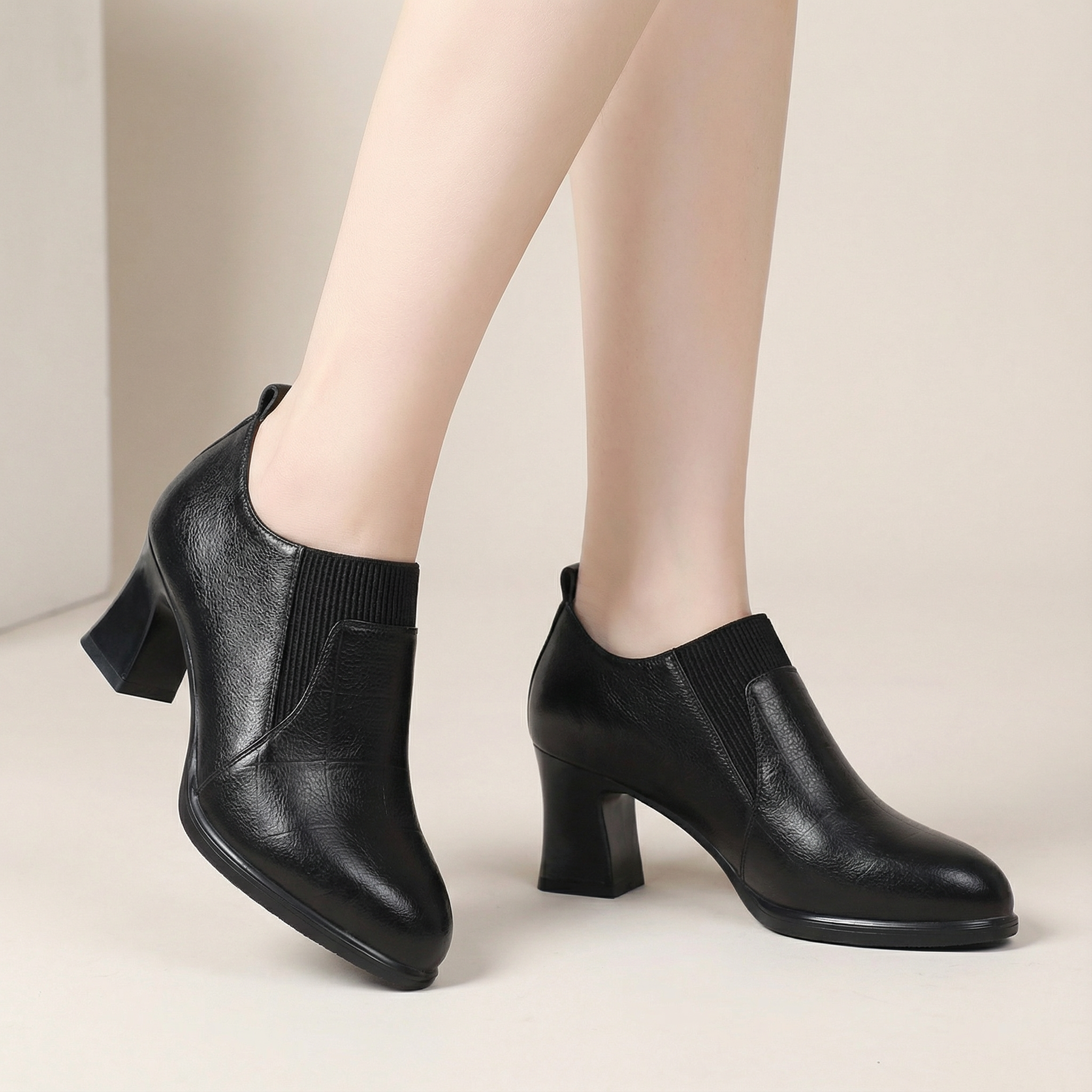Veltrisse | Vintage Chunky Heel Shoes