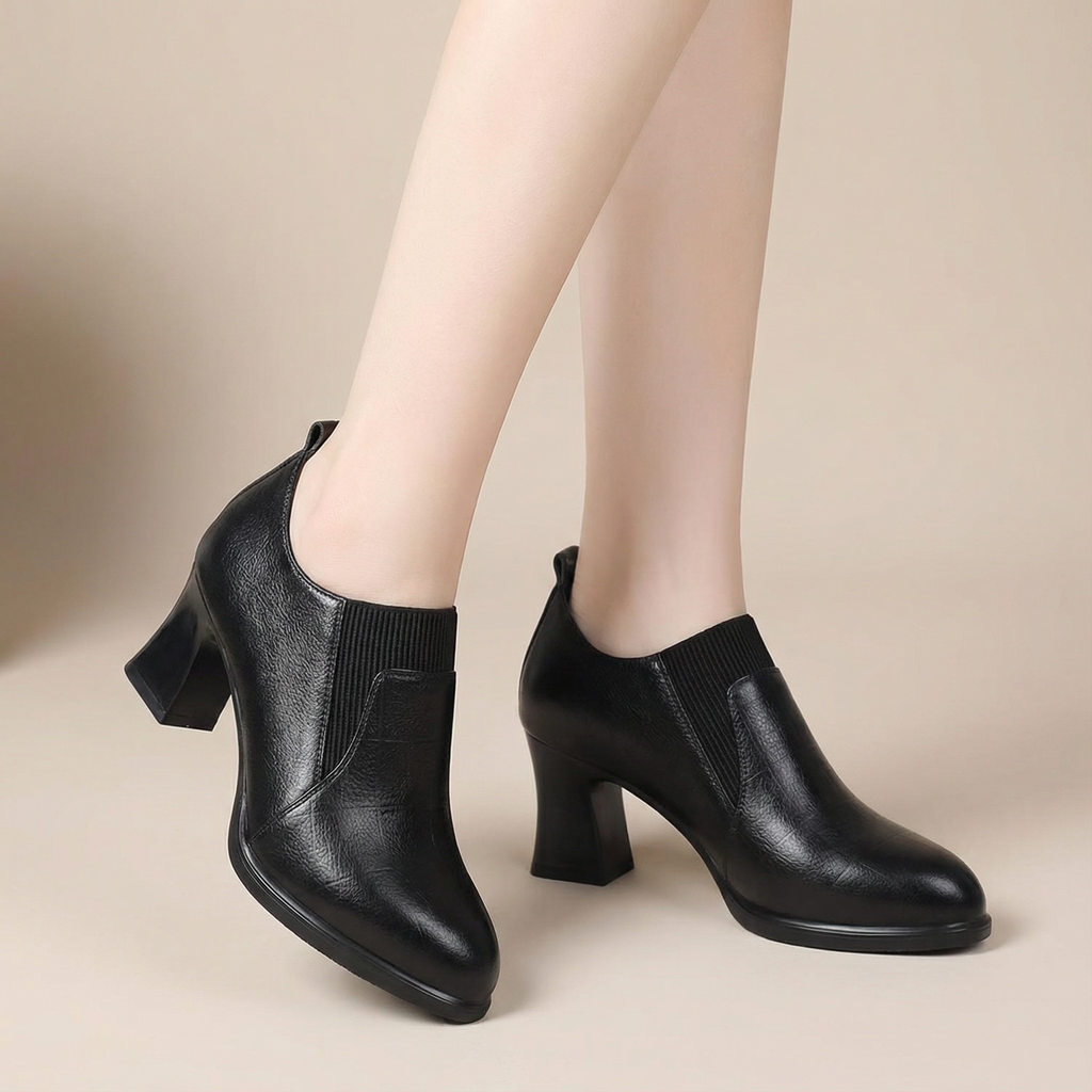 Veltrisse | Vintage Chunky Heel Shoes