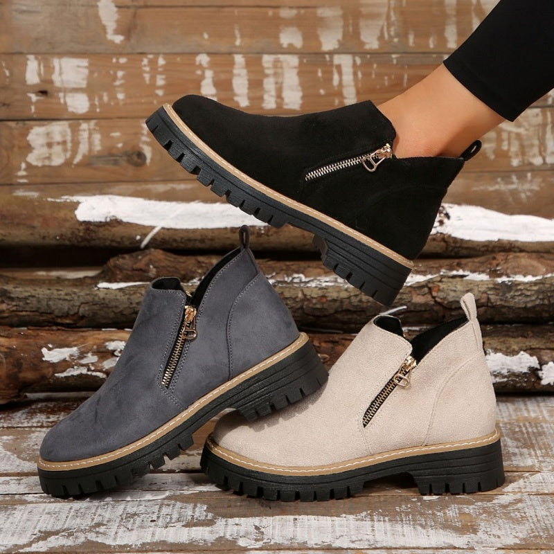 Verenithia | Sophisticated Elegant Boots