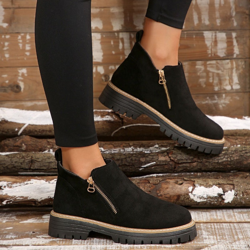 Verenithia | Sophisticated Elegant Boots